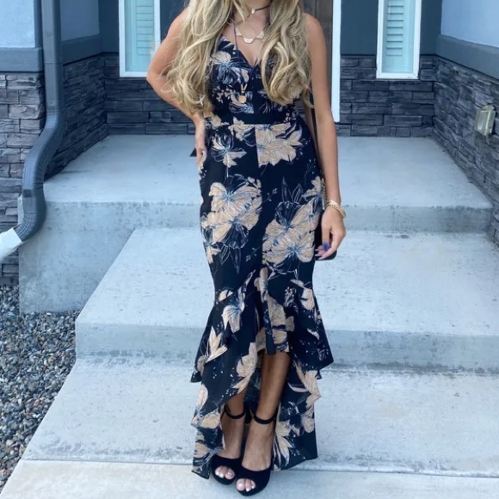 NWOT Darling Daylily Black Floral Print High-Low Maxi Dress - Picture 10 of 12